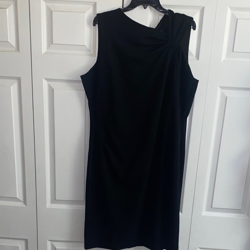 White House Black Market Black Sleeveless Midi Sheath Dress